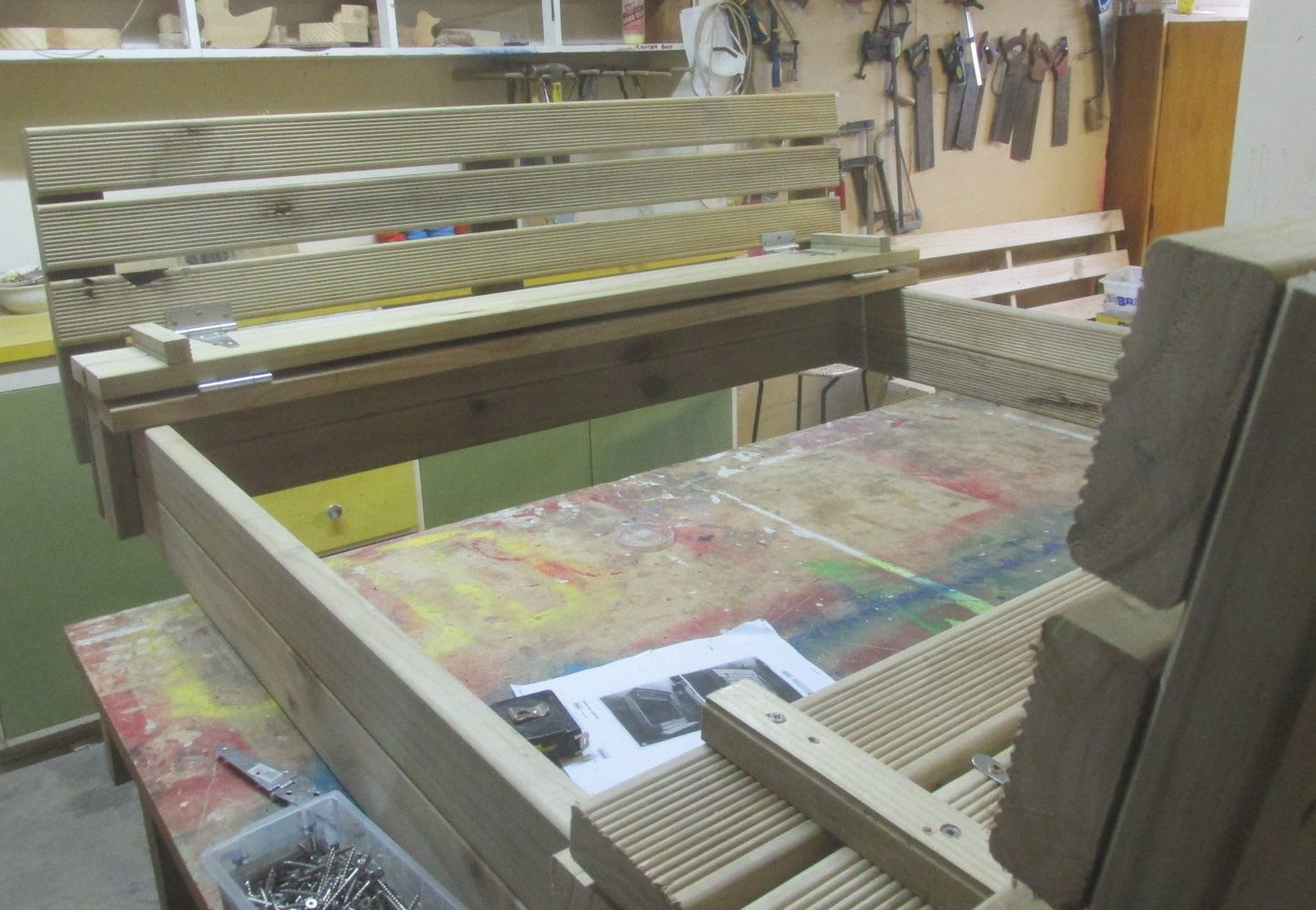 Sandpit with built-in Cover and Seats