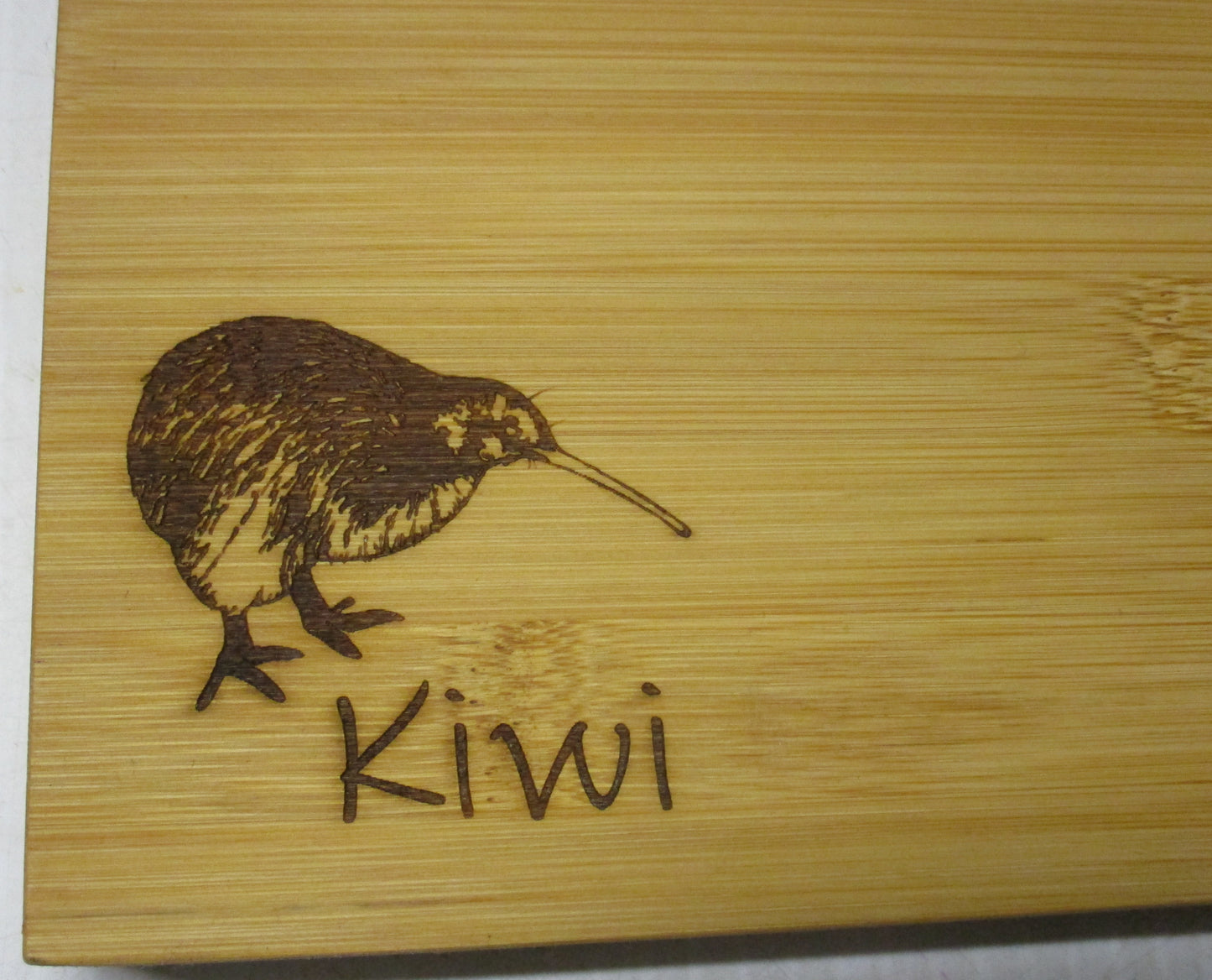 "Kiwi" Chopping Board