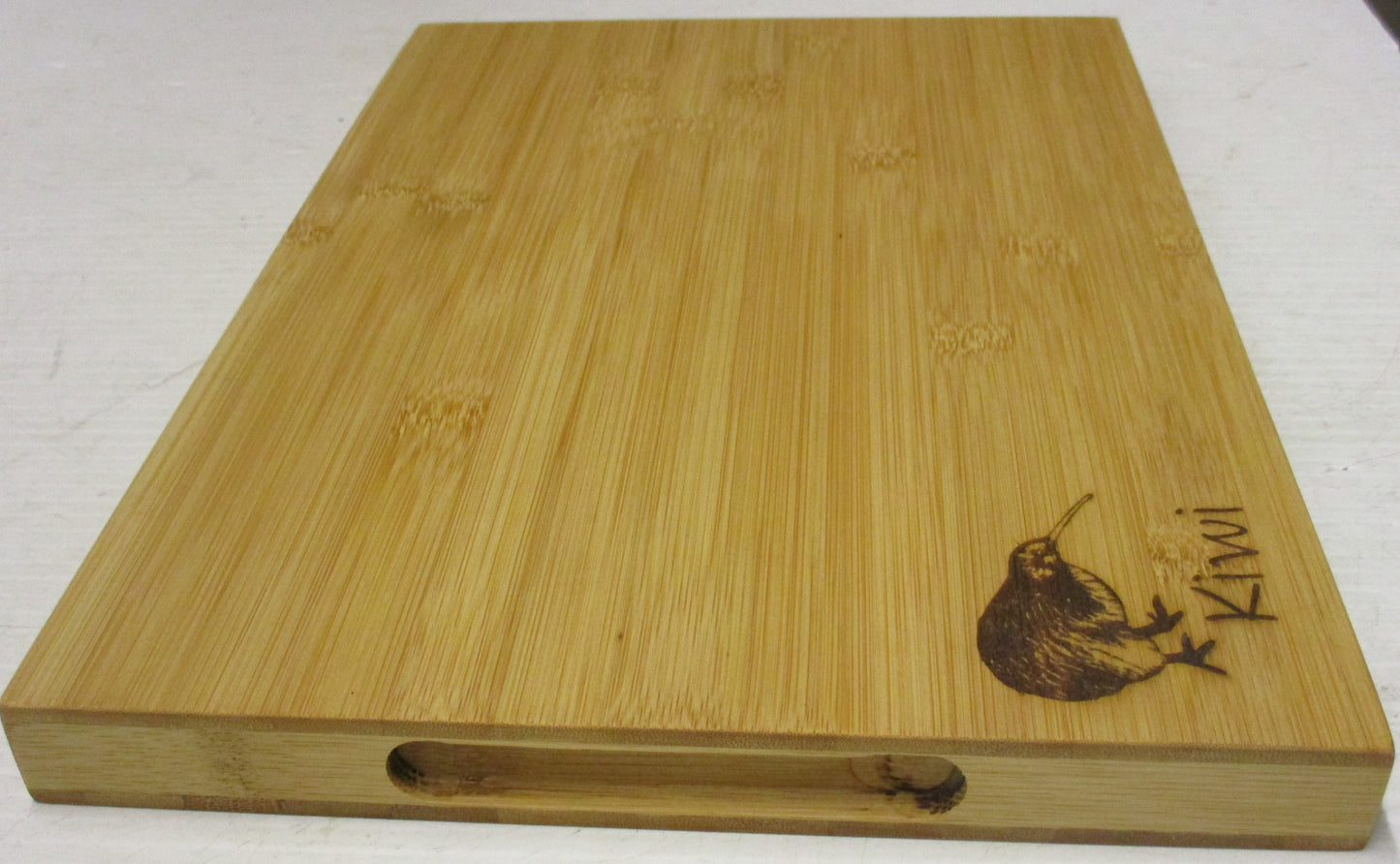 "Kiwi" Chopping Board