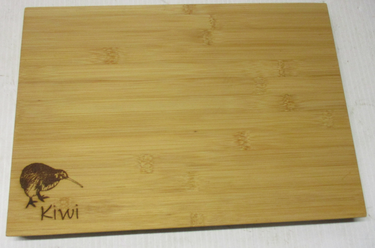 "Kiwi" Chopping Board