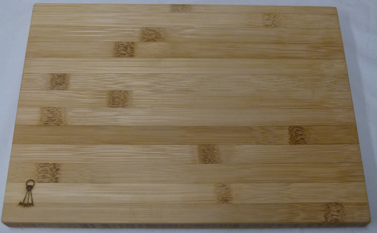 "Kereru" Chopping Board