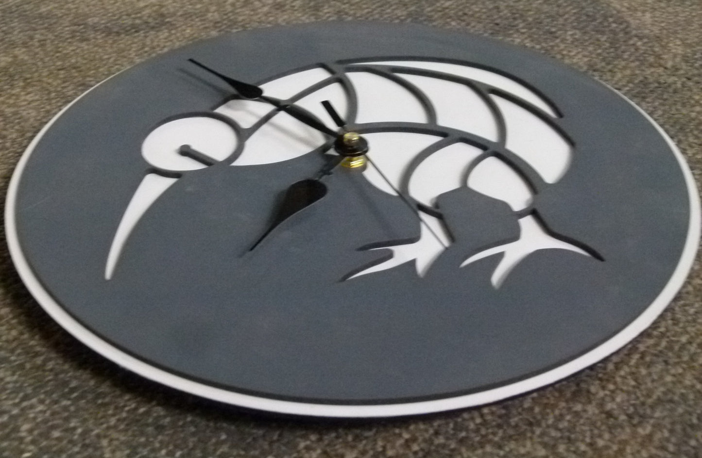 Round Wall Clock "Kiwi"