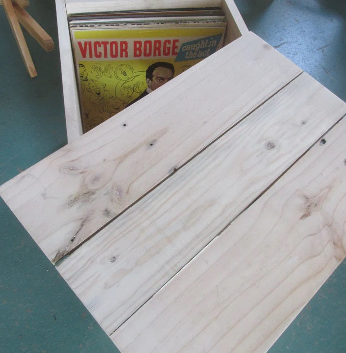Record Crate on Castors