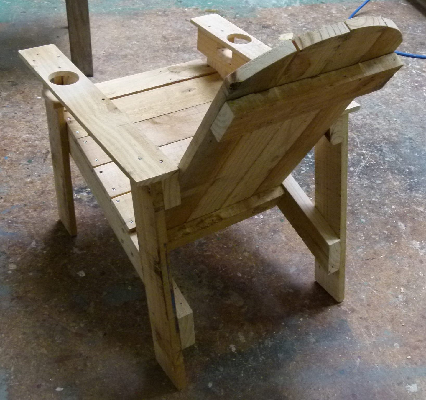 Upcycled Outdoor Patio Chair (Pallet Timber)