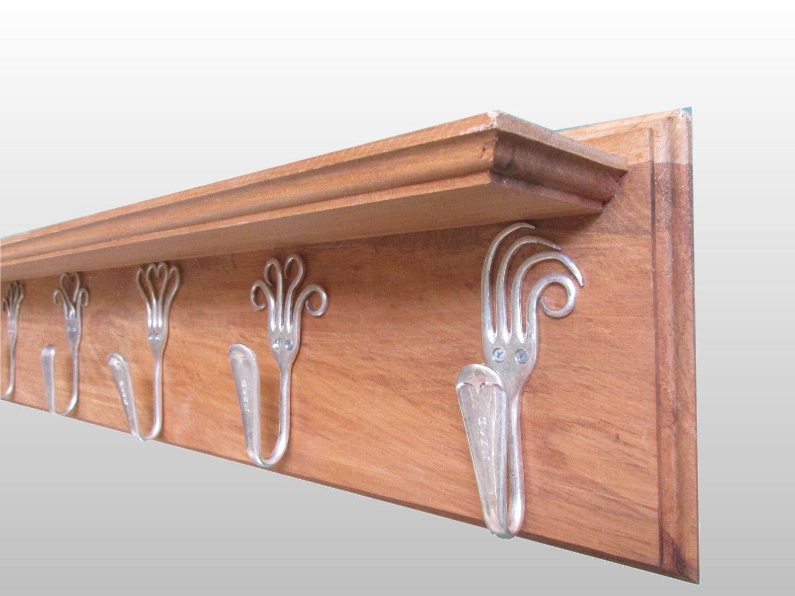 Diy Upcycled Coat Stand Repurposed Free Standing Coat Rack Drawer