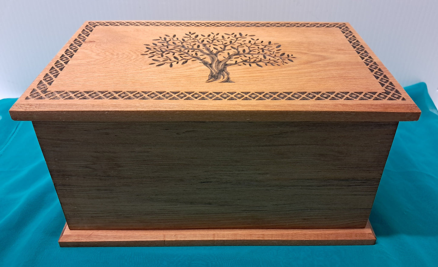 Rimu Wooden Cremation Box