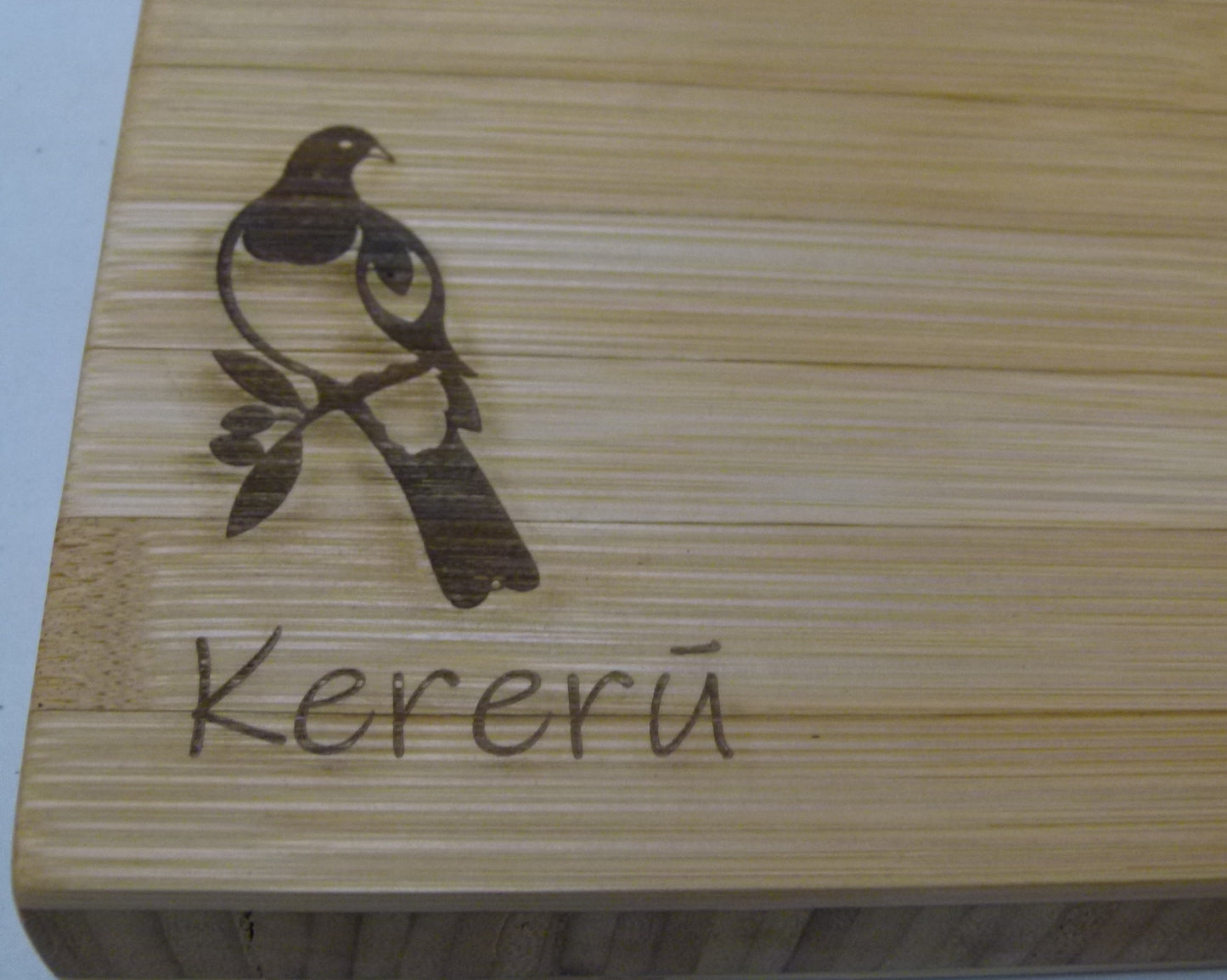 "Kereru" Chopping Board